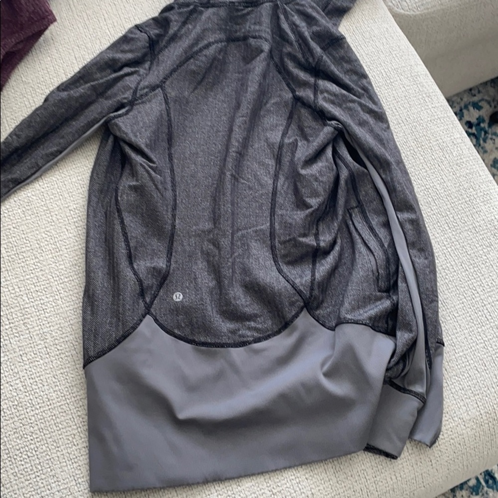 Lululemon zip-up - Picture 4 of 4